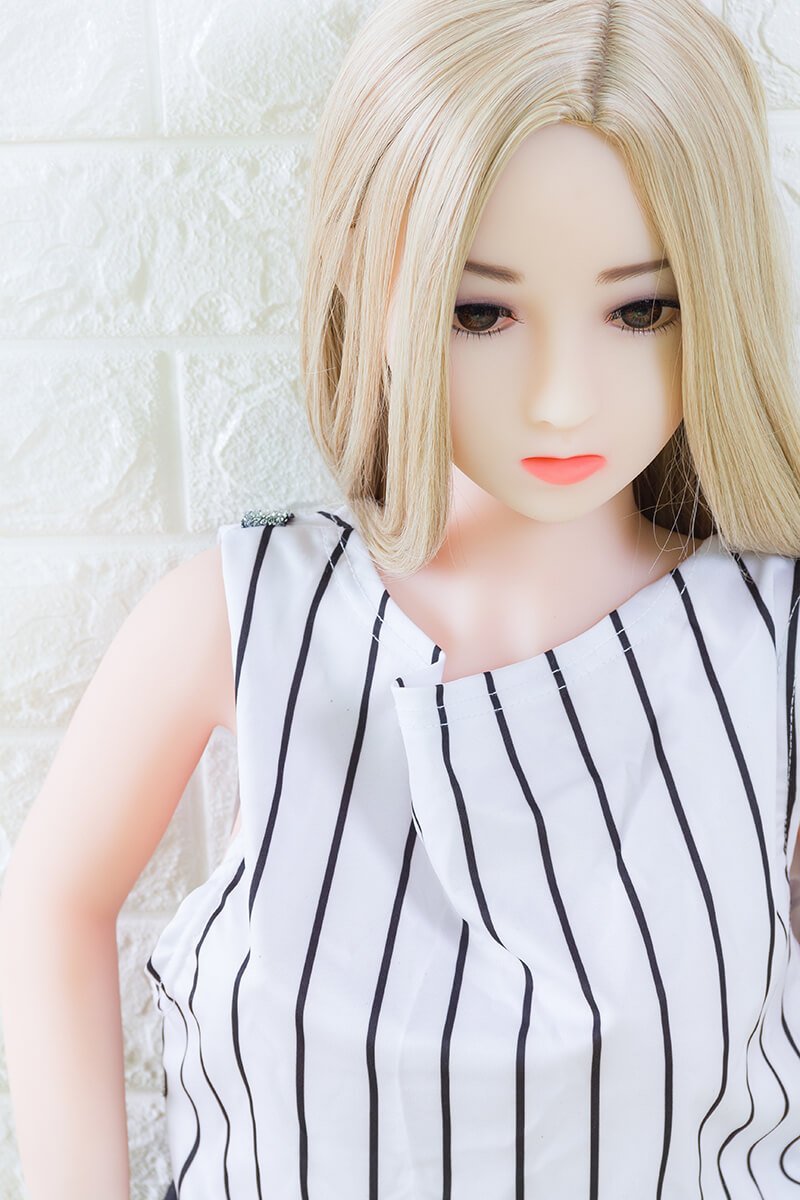 Young Teen Love Doll 125cm Small Silicone Sex Doll On Sale