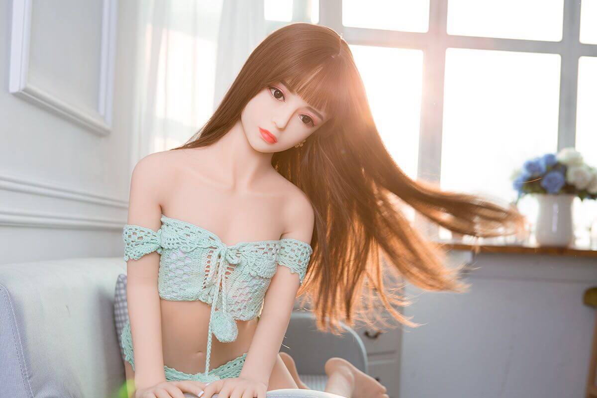 Muñeca sexual de pecho plano de 145 cm - Miya