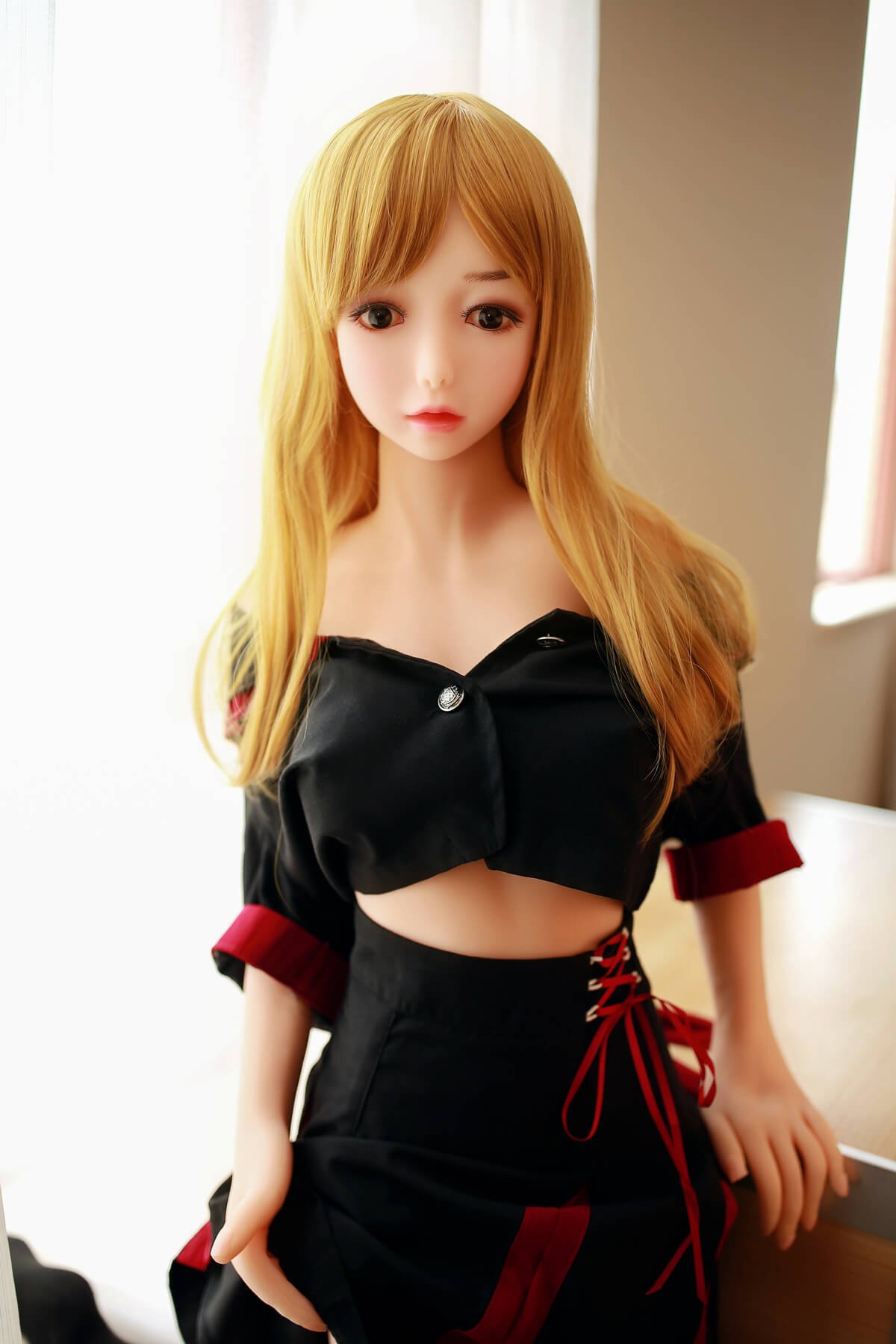 Blond japońska lalka miłosna