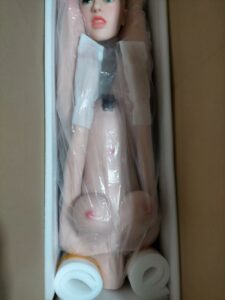 Новейшая сексуальная зрелая милфа, секс-кукла и секс-робот - Belle