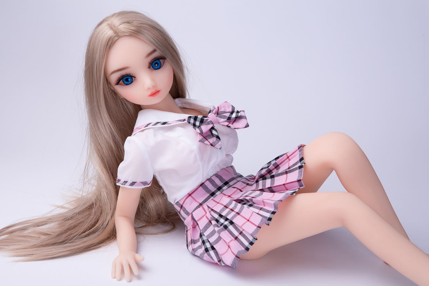 Cute blue eyes miniature student sex doll